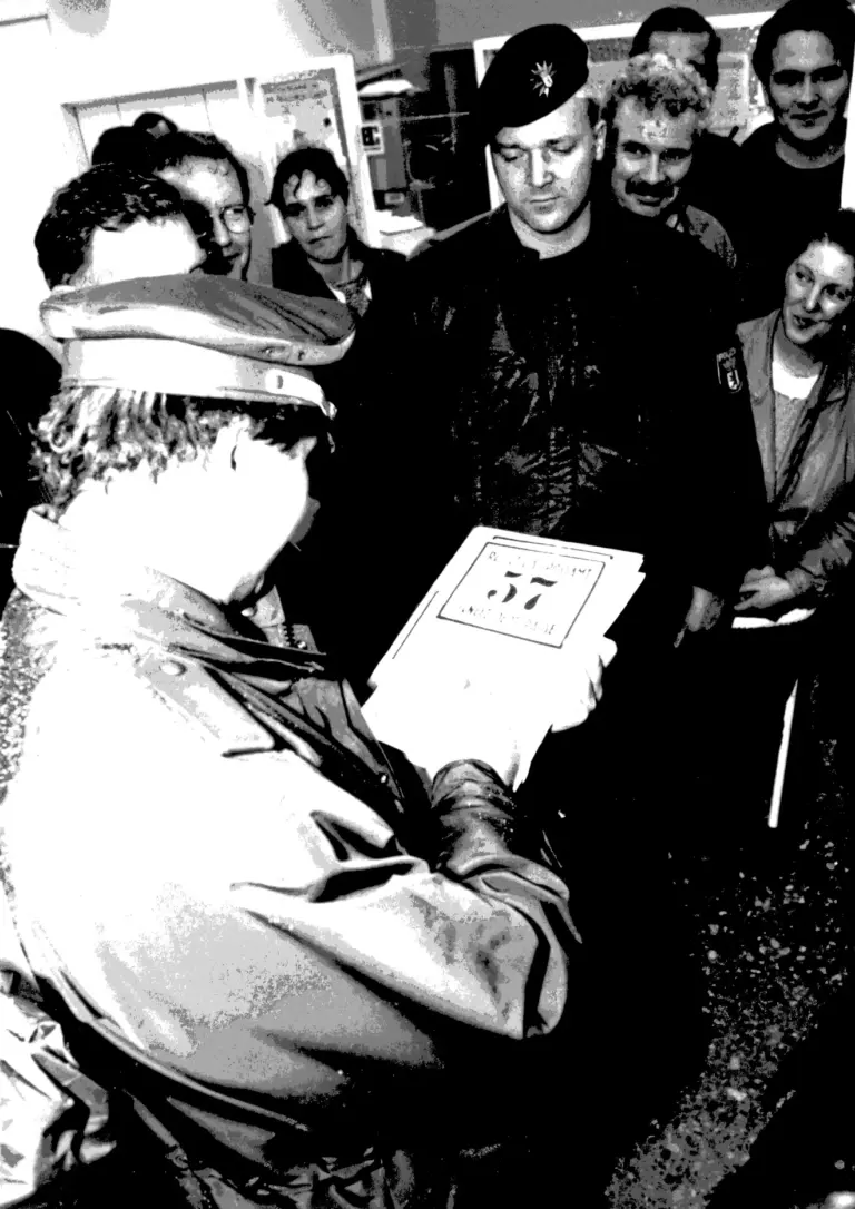 1995 – Protest gegen die Schließung des Kiezpostamtes